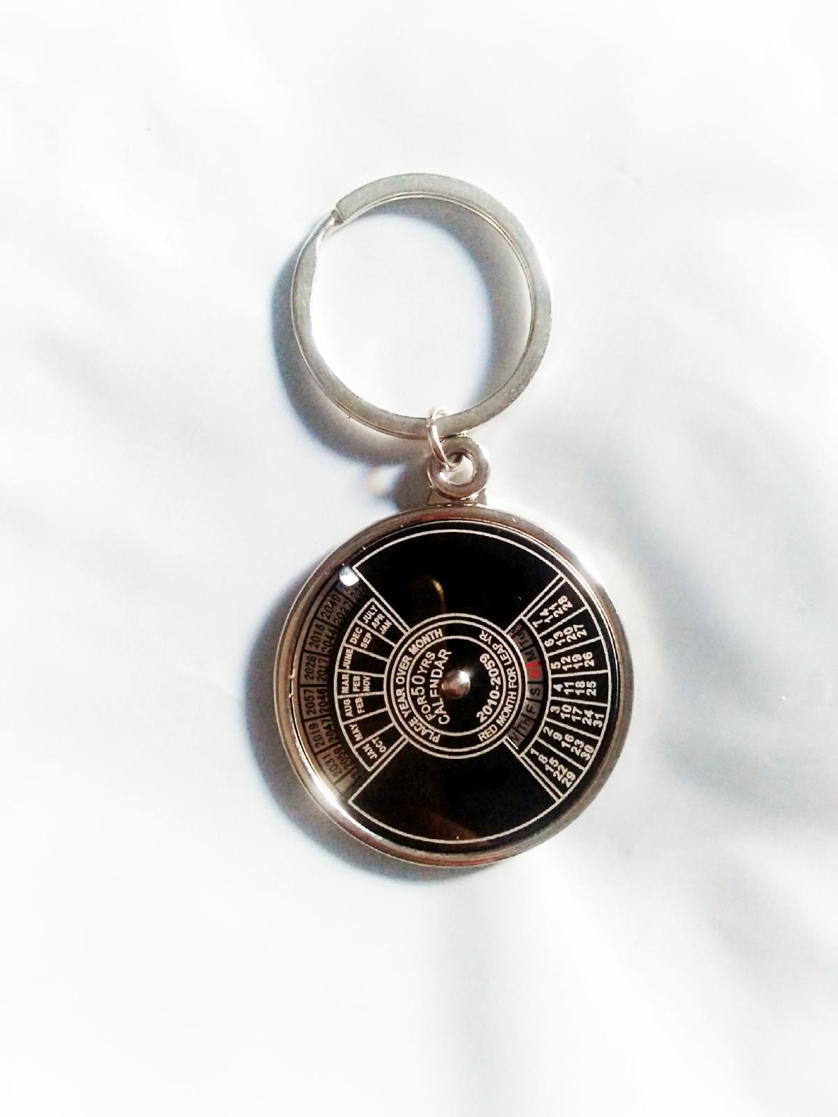 50 Years Perpetual Calendar Keychain Key Ring Metal Slim Design