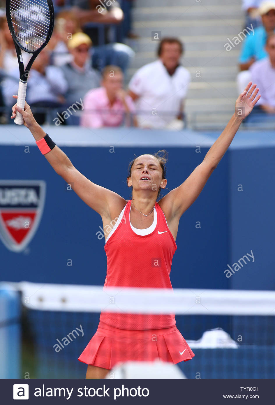 Roberta Vinci Of Italy Celebrates After Defeating Serena