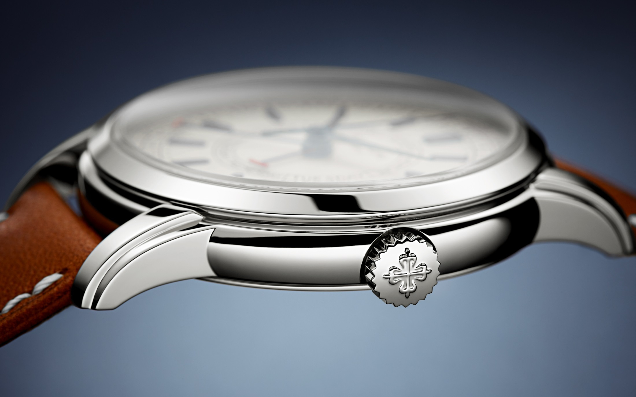 Why The Patek Philippe Calatrava Weekly Calendar Counts 53 Weeks