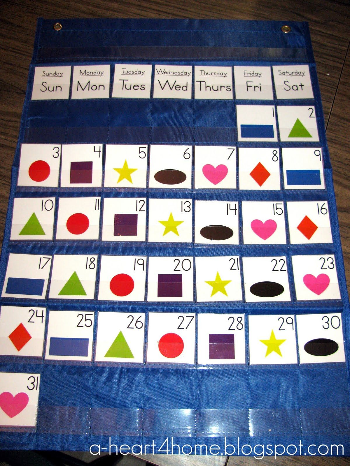 A Heart For Home: Sew Your Own Pocket Chart Calendar From A