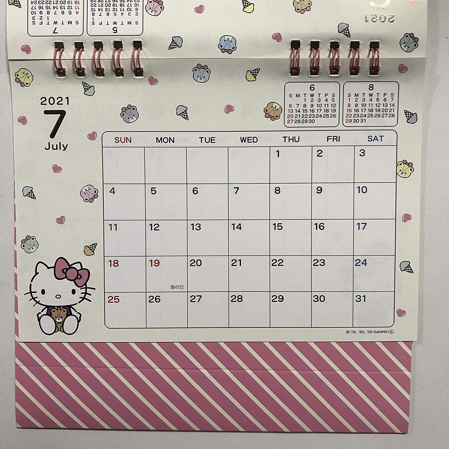 2021 Hello Kitty Desk Calendar 0879 | Ebay