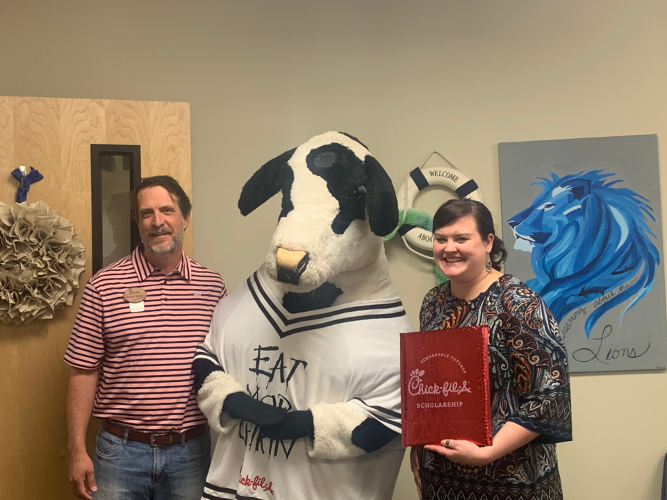 Bcs Teacher Wins Chick-Fil-A Scholarship - Bayshore